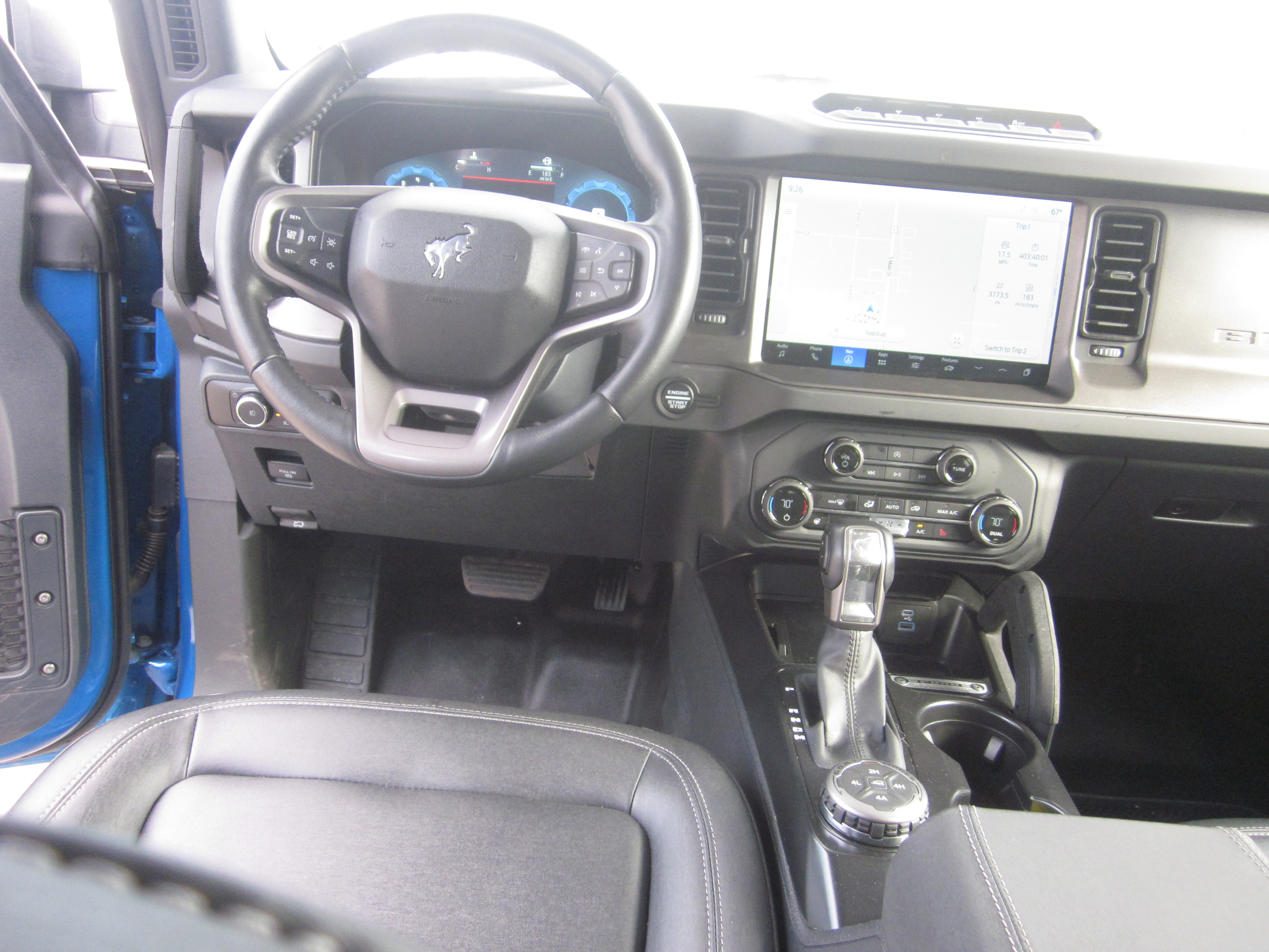 Used 2025 Ford Bronco Badlands AWD/4WD image 12