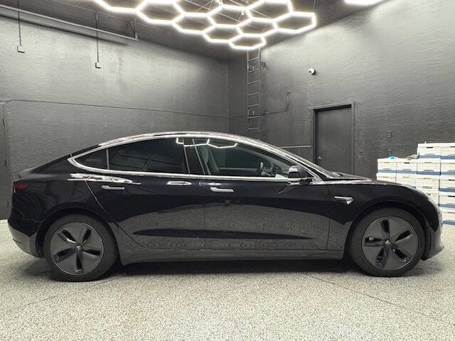 Used 2018 Tesla Model 3 Long Range image 9
