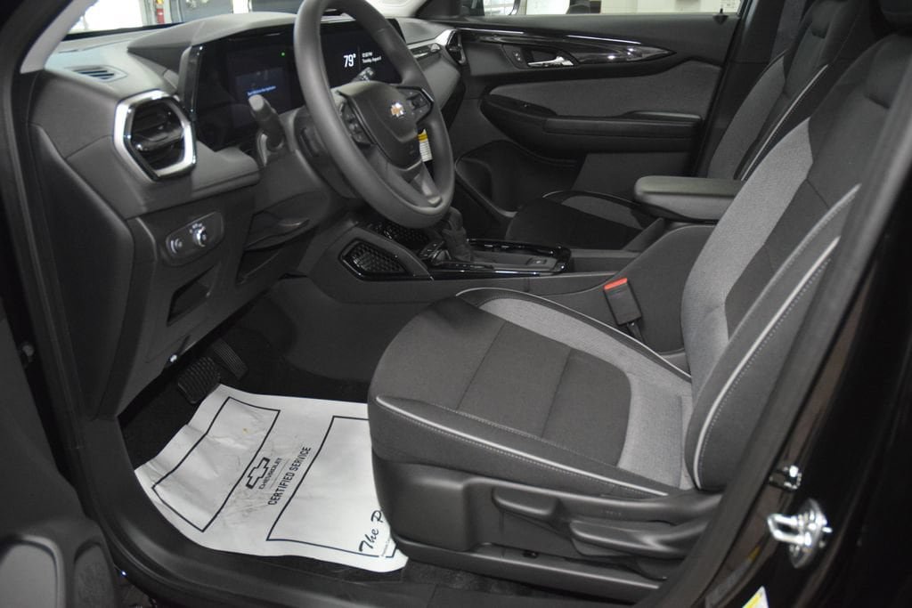 New 2026 Chevrolet TrailBlazer LS w/ LS Convenience Package FWD image 36