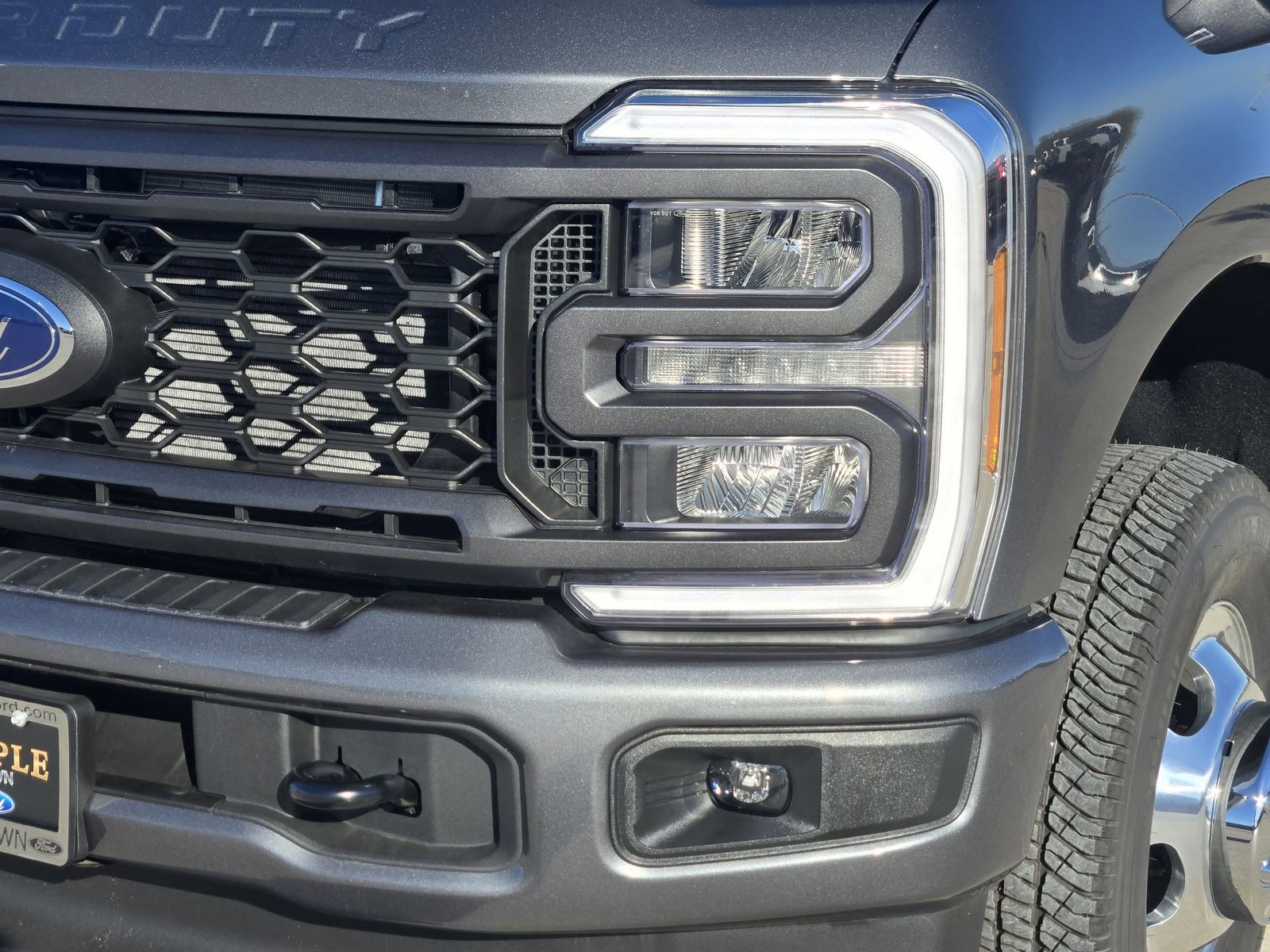 New 2026 Ford F350 XL w/ STX Appearance Package AWD/4WD image 10