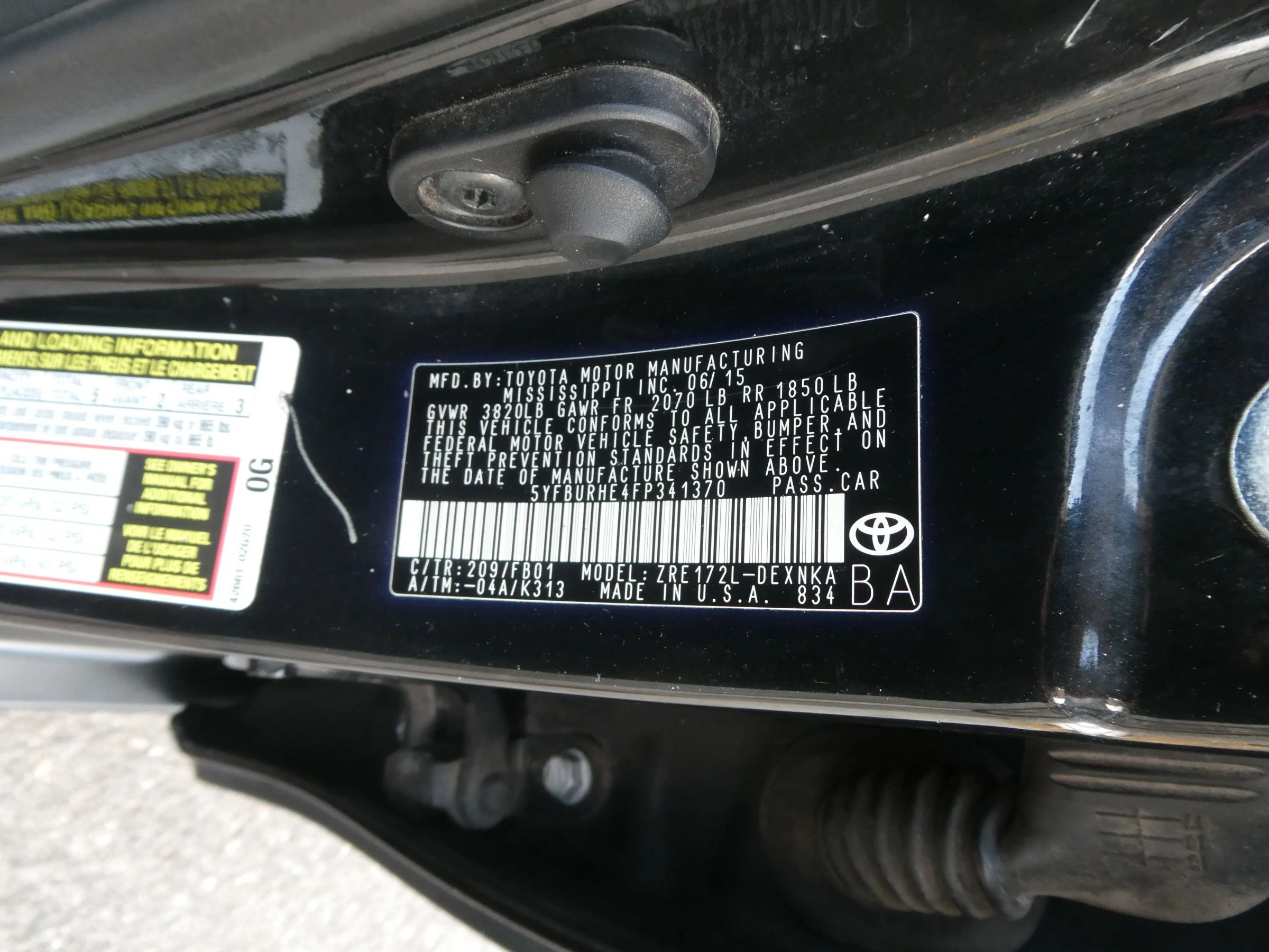 Used 2015 Toyota Corolla LE FWD image 10