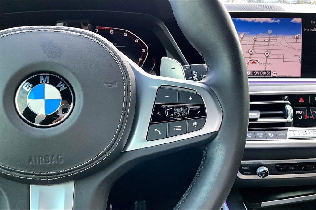 Used 2020 BMW X7 M50i image 26