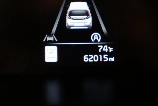 Used 2023 Kia Soul EX FWD image 16