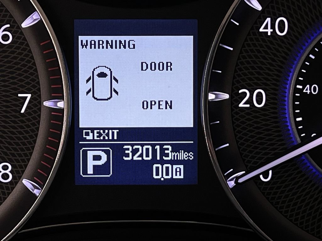 Used 2016 INFINITI QX80 Luxe w/ 22" Wheel Package image 18