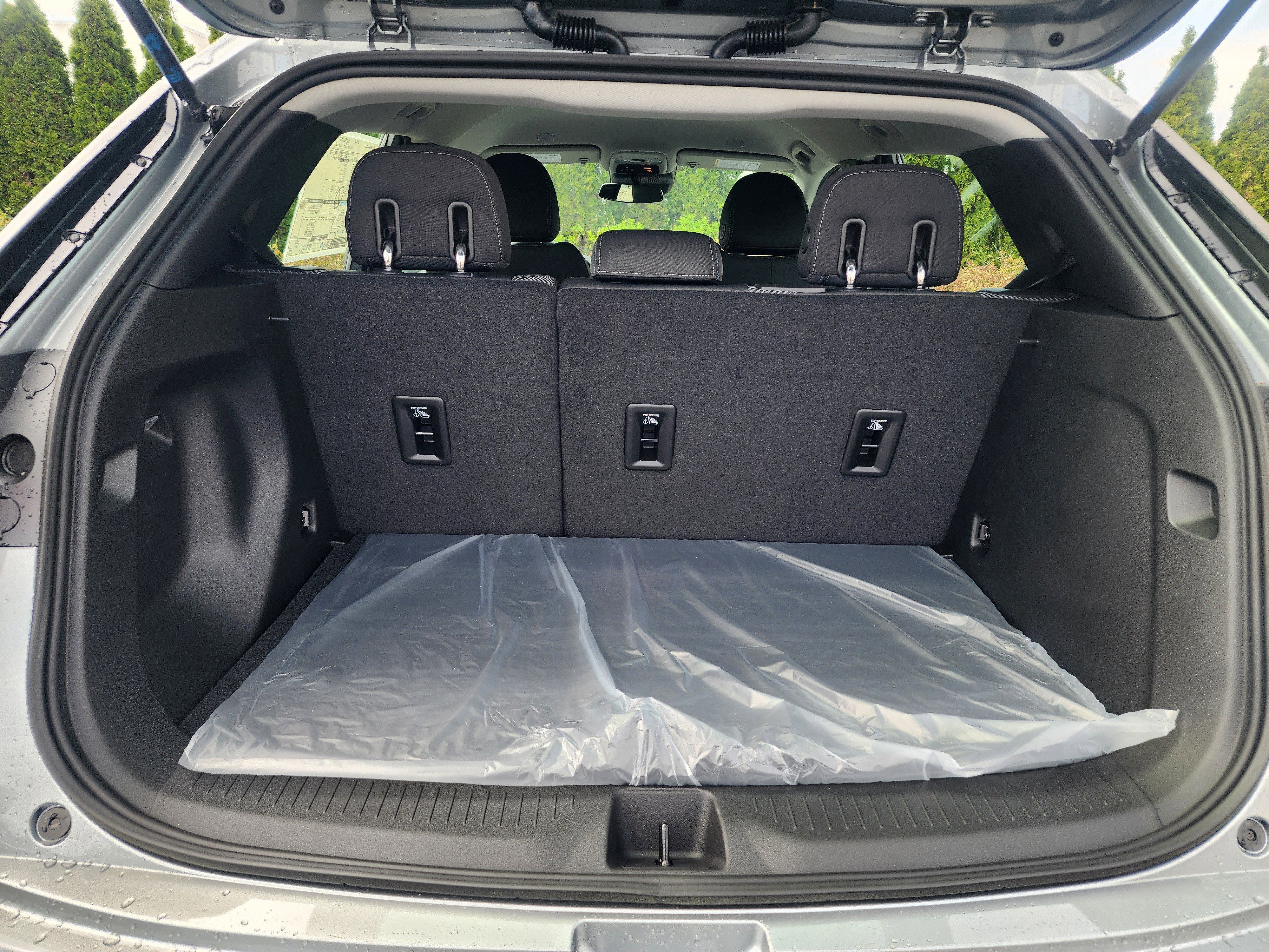 New 2027 Chevrolet Bolt LT image 11