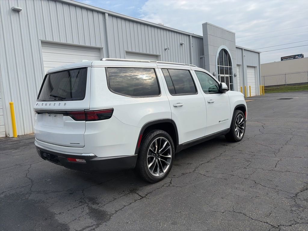 Used 2022 Jeep Wagoneer Series III w/ Premium Group I image 7