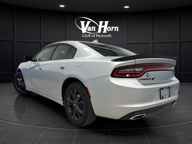 Used 2023 Dodge Charger SXT w/ Blacktop Package image 5