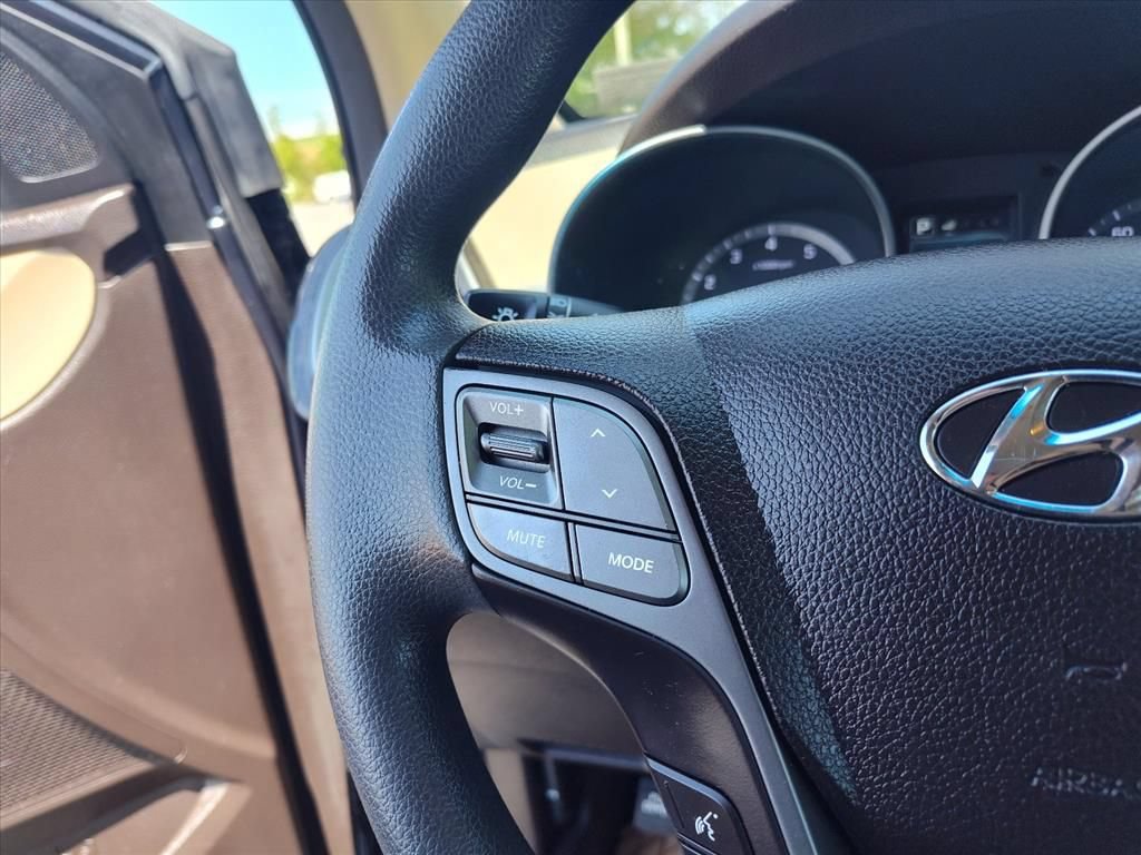 Used 2018 Hyundai Santa Fe Sport AWD/4WD image 17