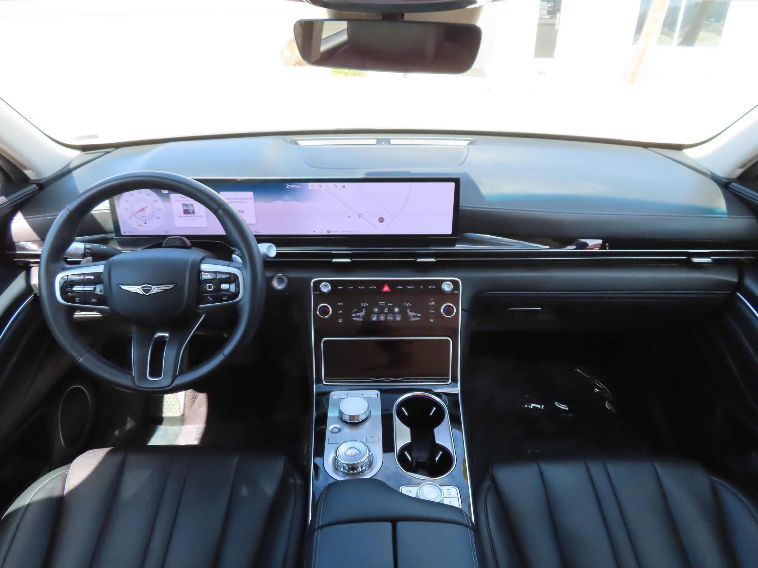 Used 2025 Genesis GV80 2.5T Standard AWD/4WD image 2