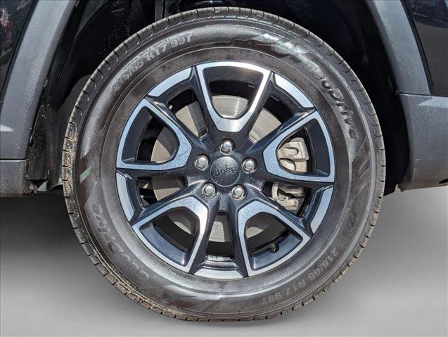 Used 2024 Jeep Compass Trailhawk image 22