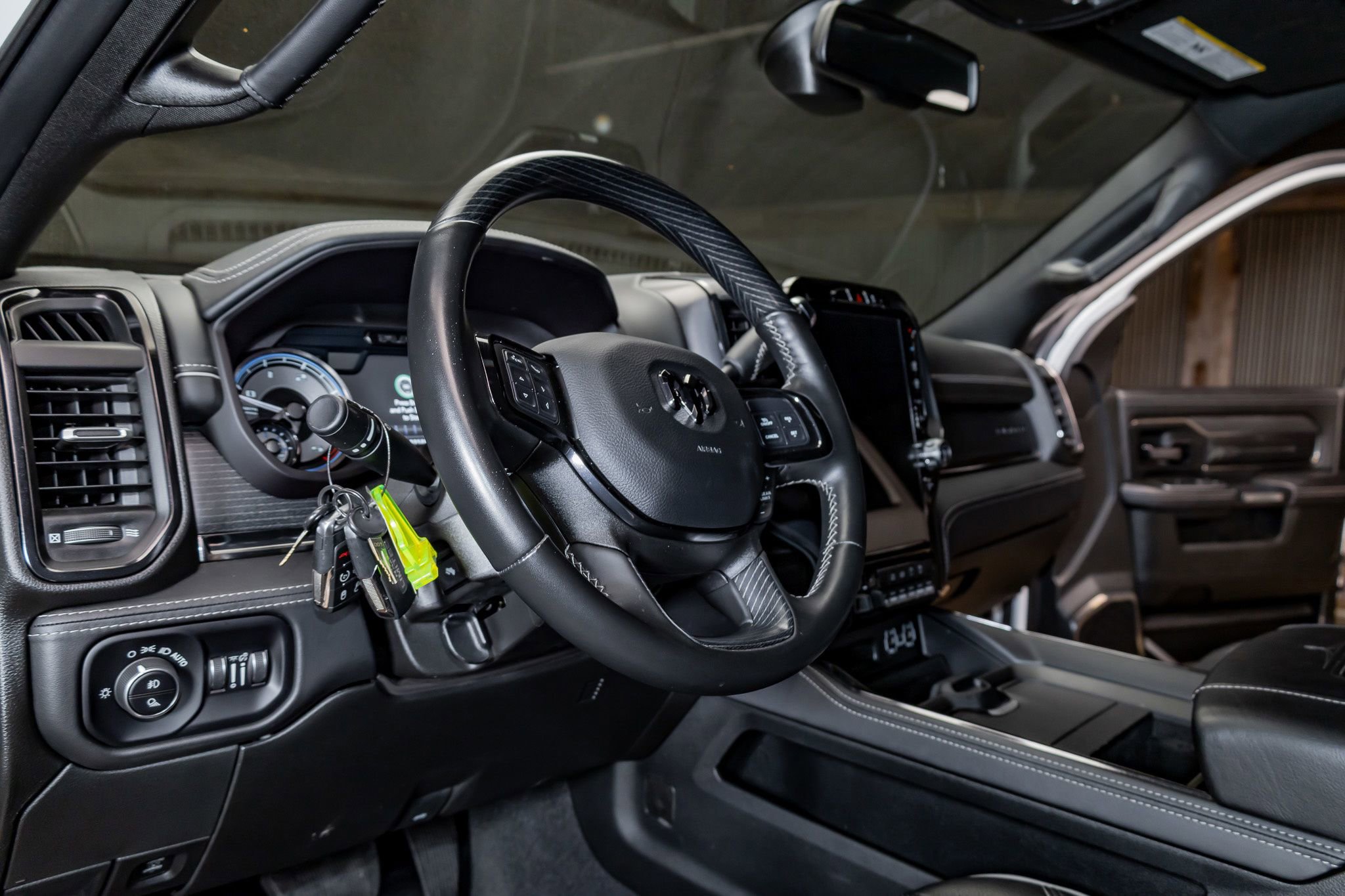 Used 2022 RAM 2500 Limited w/ Night Edition image 15