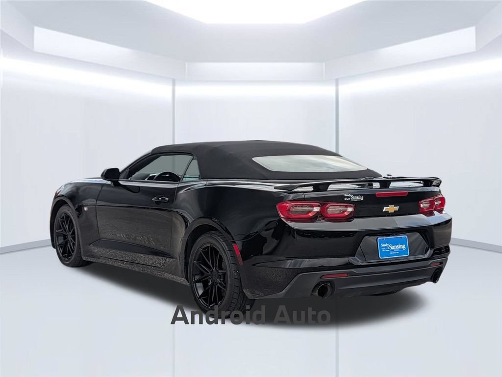 Used 2023 Chevrolet Camaro LT RWD image 3