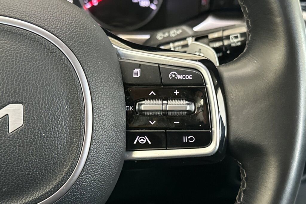 Used 2022 Kia Sorento S FWD image 27