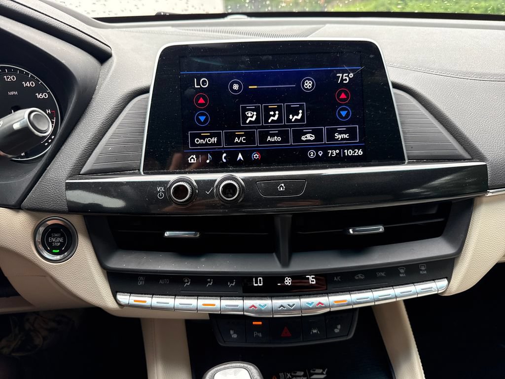 Used 2022 Cadillac CT4 Luxury w/ Sun And Sound Package RWD image 21
