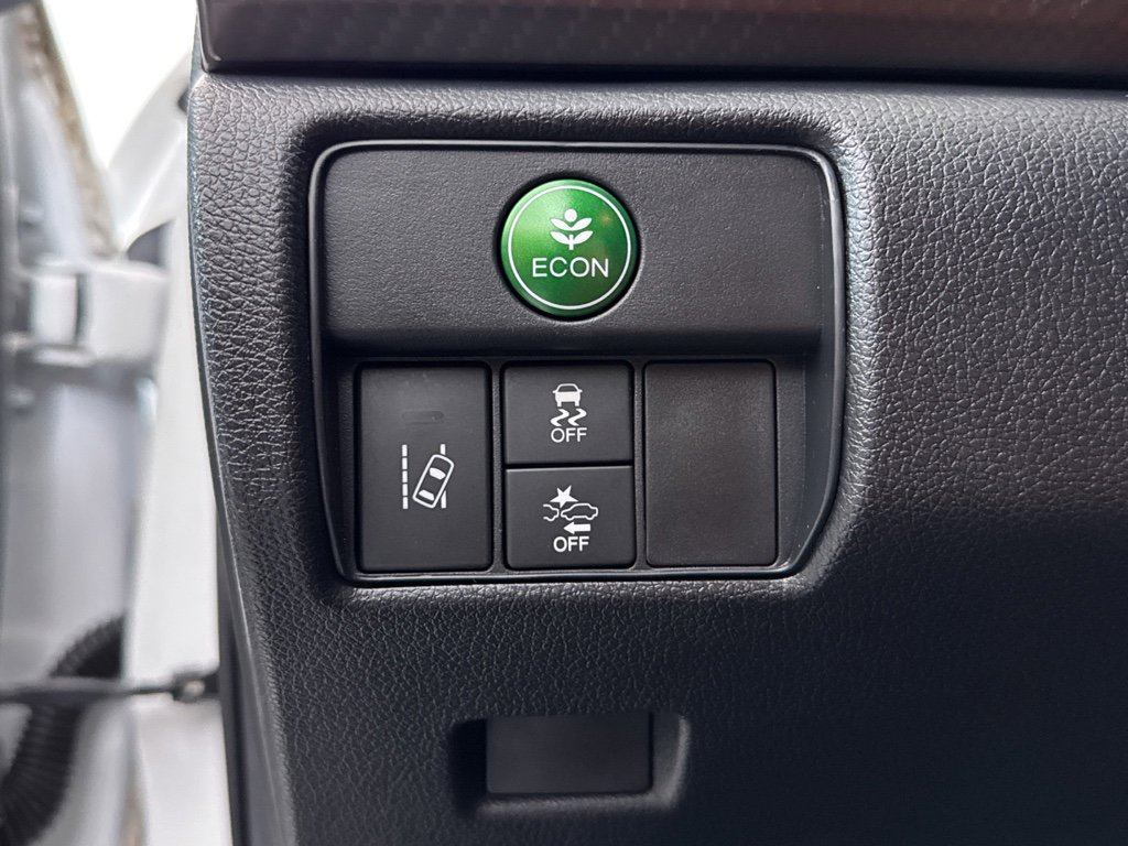 Used 2016 Honda Accord Sport image 24