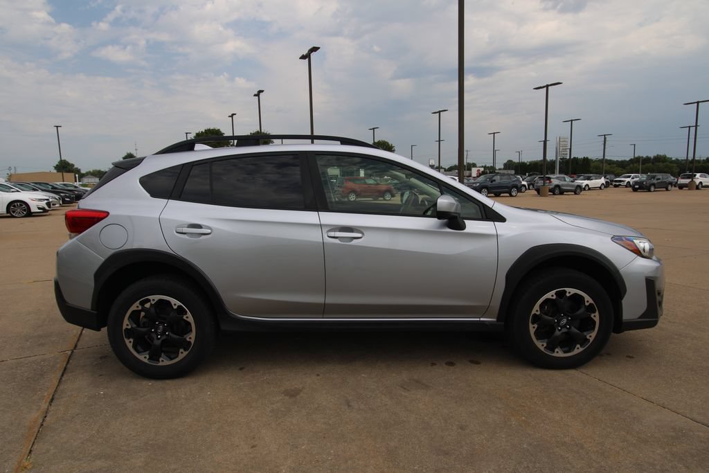 Used 2022 Subaru Crosstrek 2.0i Premium AWD/4WD image 4
