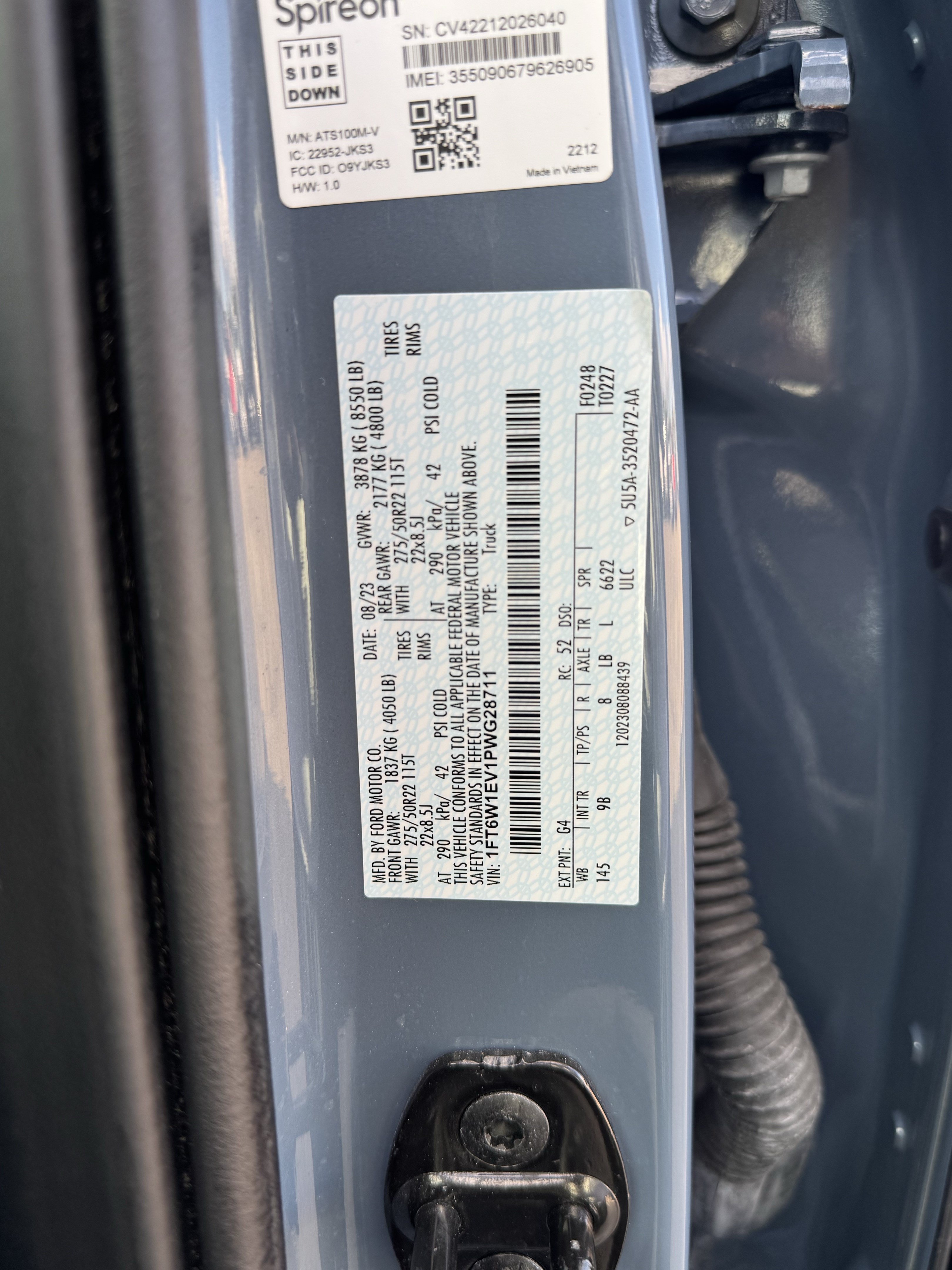 Used 2023 Ford F150 Lightning Platinum AWD/4WD image 36