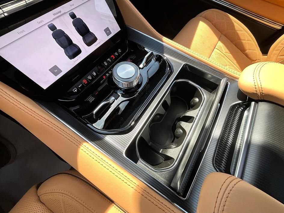 New 2026 Jeep Grand Wagoneer L Summit AWD/4WD image 31