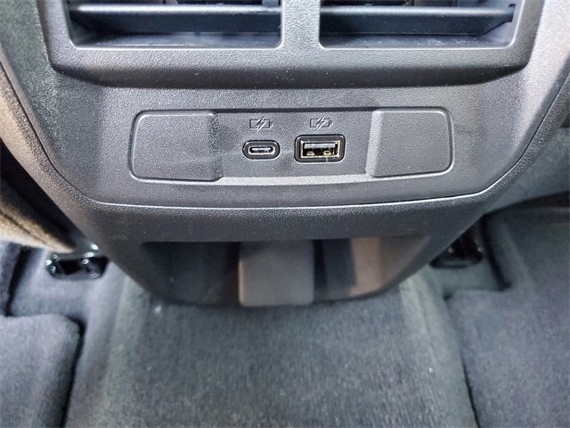 New 2025 GMC Canyon AT4 w/ Nightfall Edition image 23