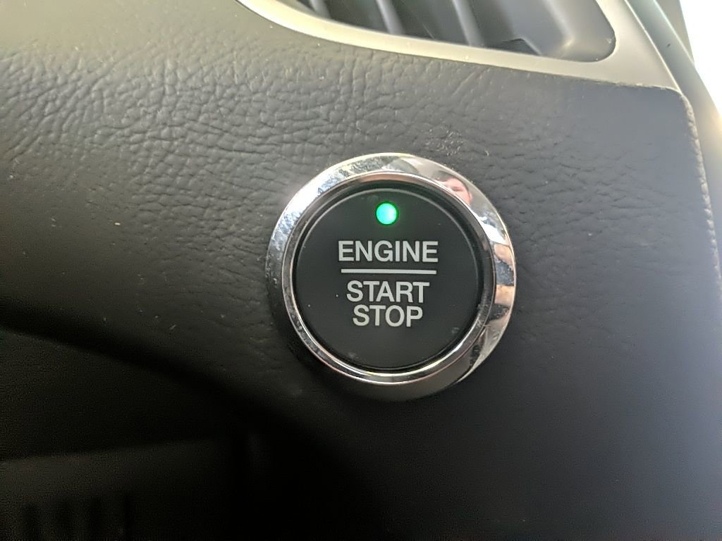 Used 2023 Ford Edge SEL image 24