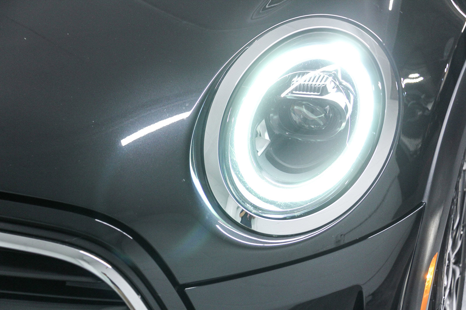 Certified 2023 MINI Cooper 4-Door Hardtop w/ Signature Upholstery Package FWD image 10