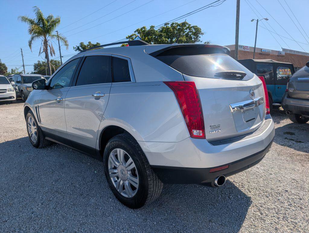 Used 2013 Cadillac SRX FWD image 5