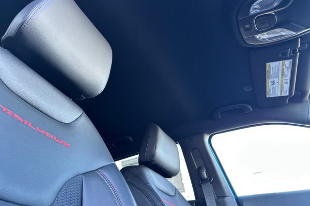 New 2026 Jeep Compass Trailhawk AWD/4WD image 18