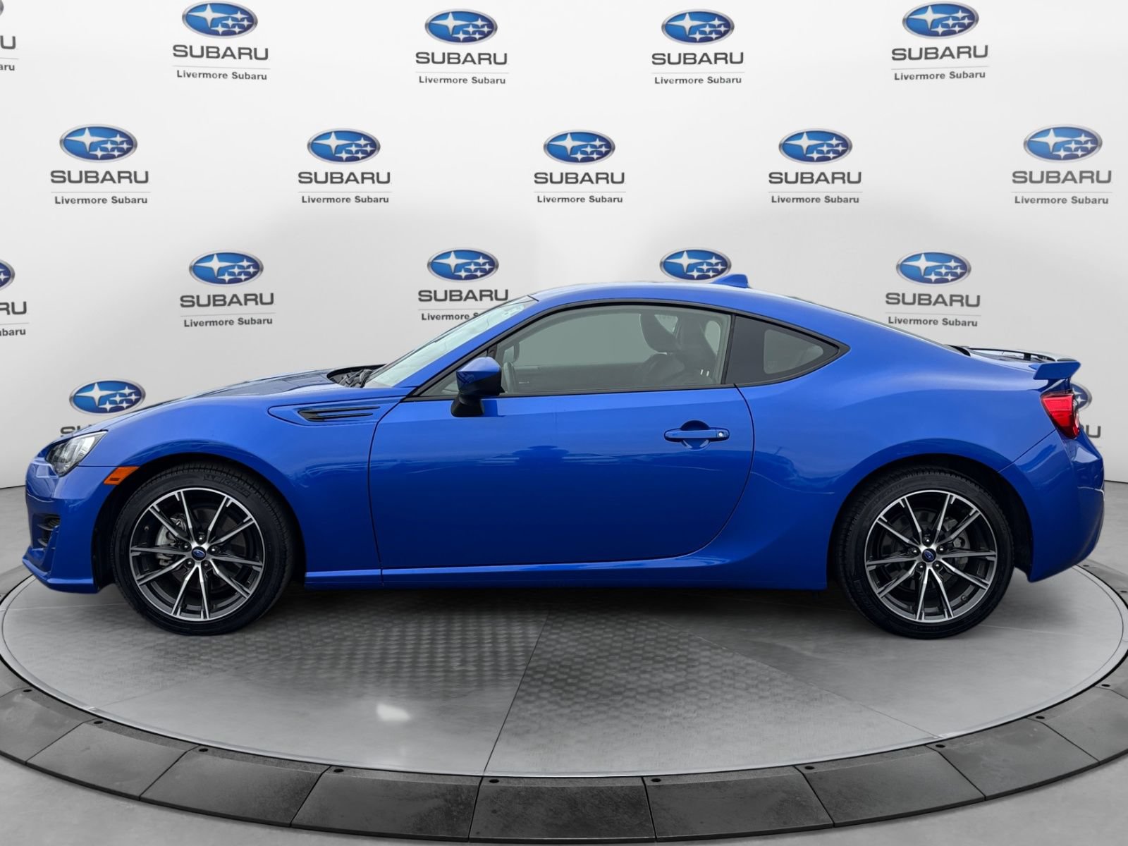 Used 2017 Subaru BRZ Limited RWD image 2