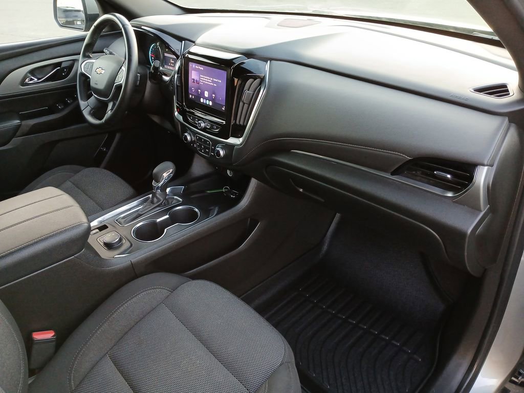 Certified 2023 Chevrolet Traverse LT image 29