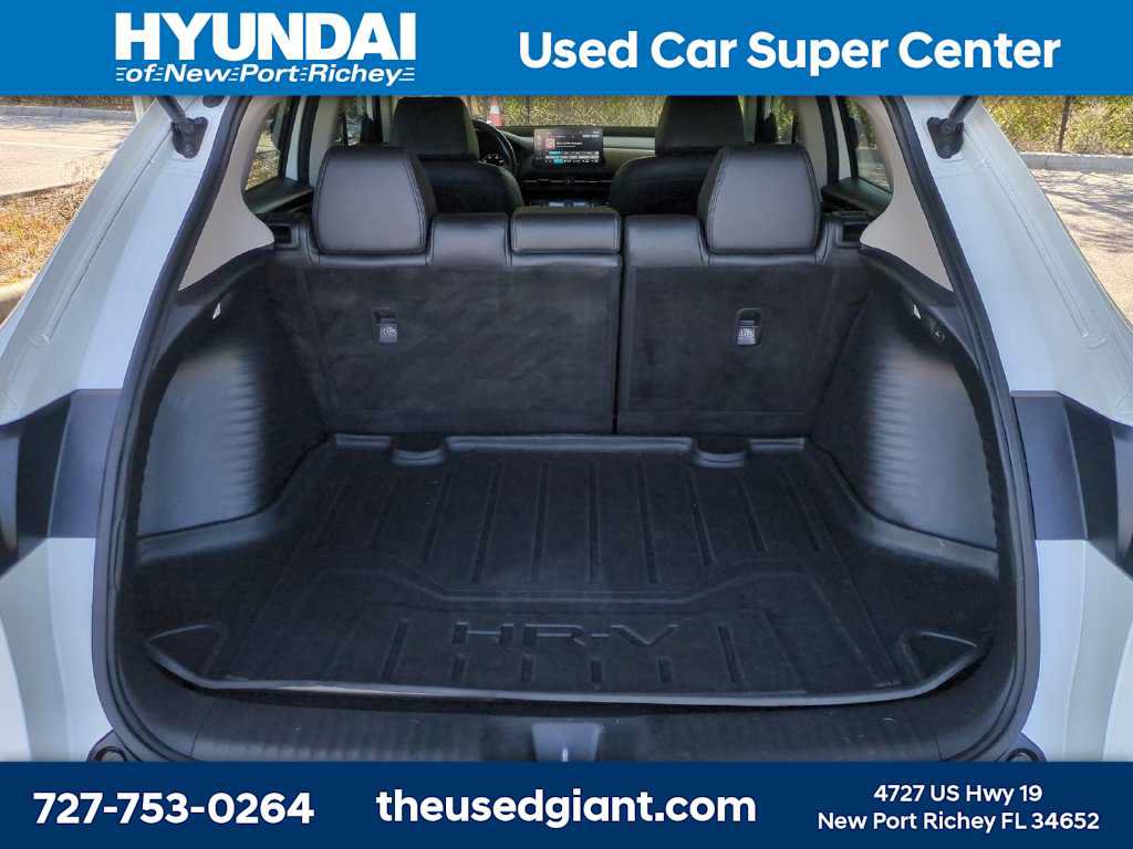 Used 2023 Honda HR-V EX-L image 12