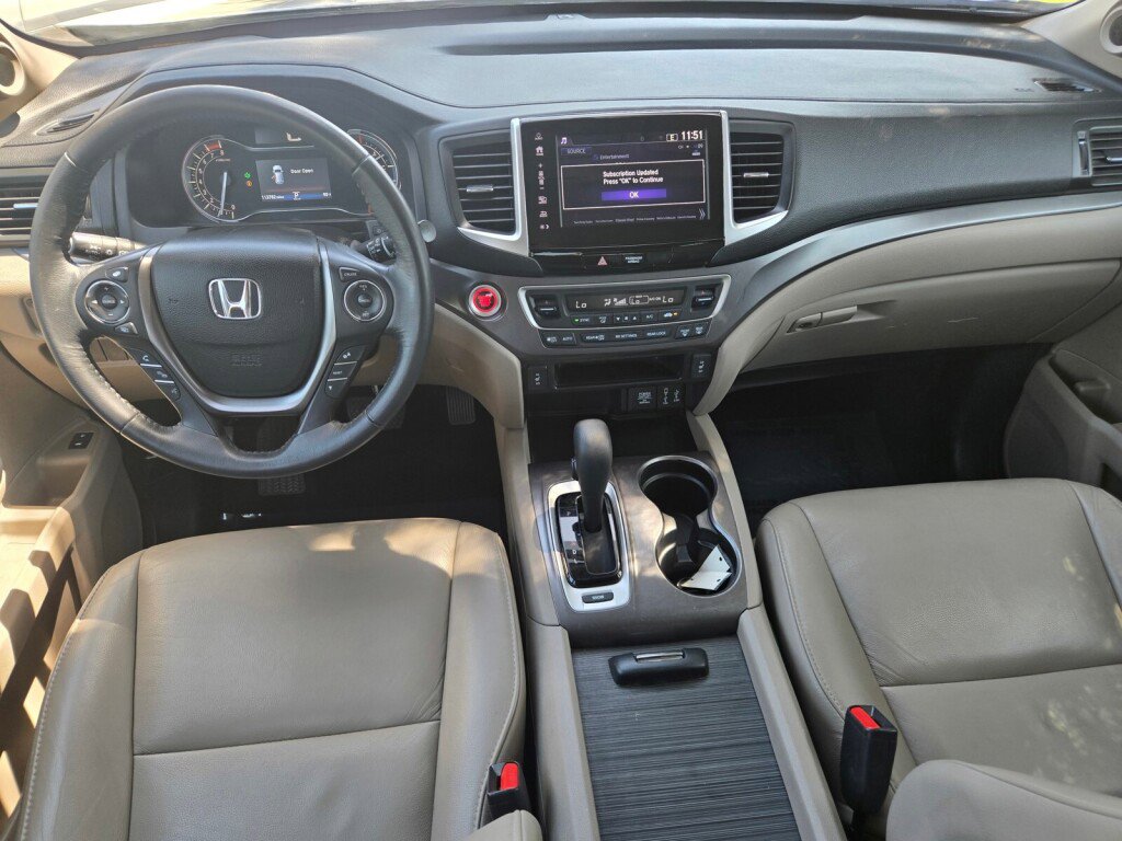 Certified 2017 Honda Pilot EX-L image 10