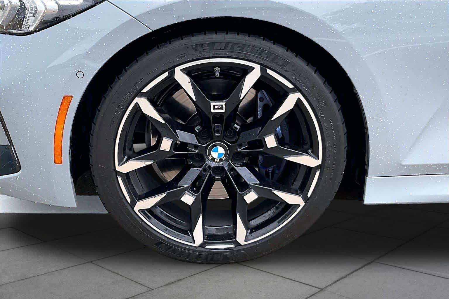 Used 2025 BMW M340i RWD image 11