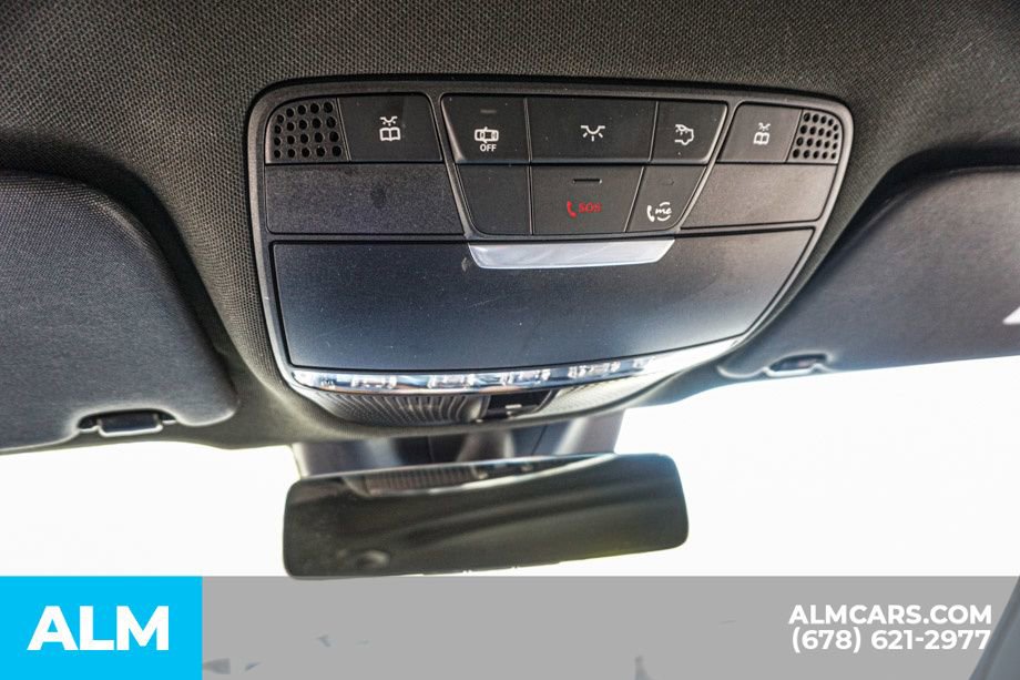 Used 2022 Mercedes-Benz GLC 300 4MATIC w/ Premium Package Lite image 33