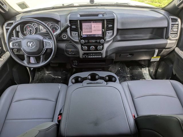 New 2026 RAM 5500 Tradesman w/ Chrome Appearance Group AWD/4WD image 13