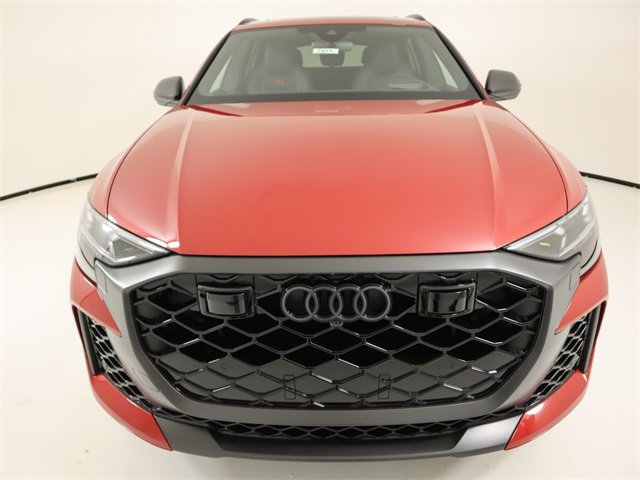 New 2025 Audi RS Q8 performance image 8