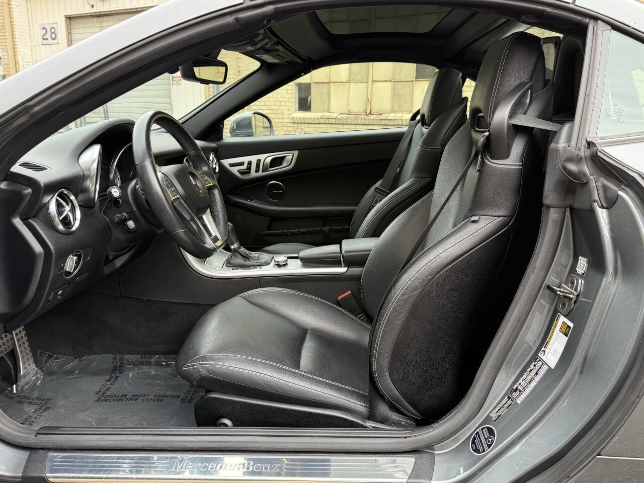 Used 2016 Mercedes-Benz SLK 350 image 25