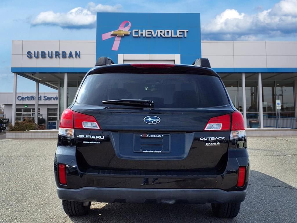 Used 2013 Subaru Outback 2.5i Premium w/ All-Weather Pkg image 6