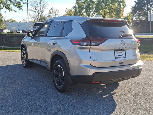 New 2026 Nissan Rogue SV w/ SV Premium Package image 6