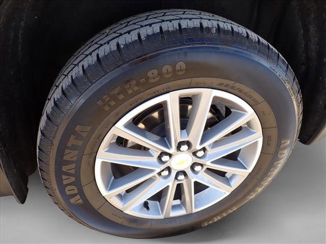 Used 2023 Chevrolet Traverse LT image 7