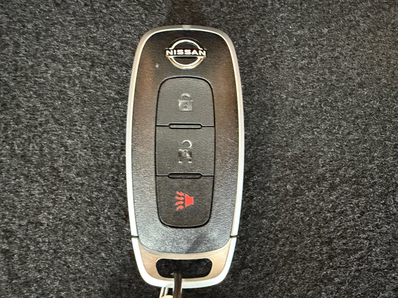 Used 2025 Nissan Kicks SR FWD image 28