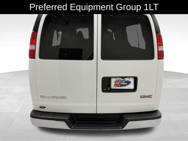 Certified 2025 GMC Savana 3500 LT w/ LT Preferred Equipment Group RWD image 4