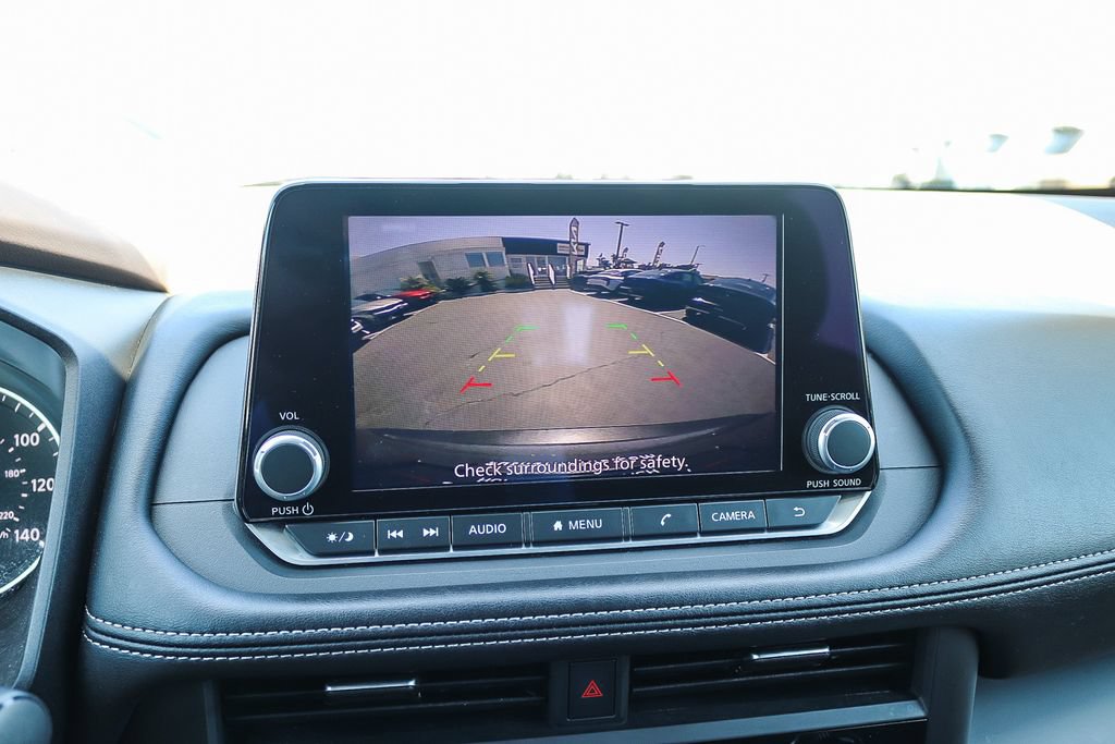 Used 2023 Nissan Rogue S FWD image 23