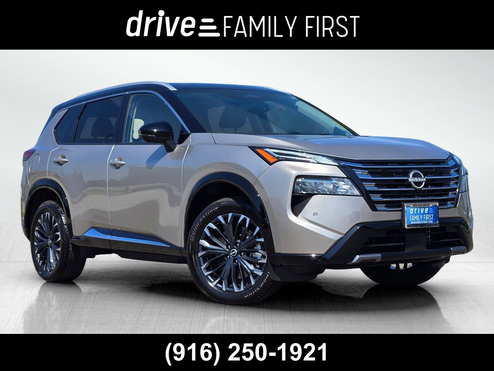 Used 2026 Nissan Rogue Platinum w/ Tech Package AWD/4WD image 1