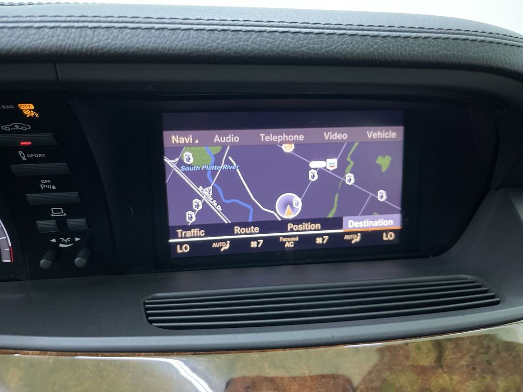 Used 2012 Mercedes-Benz S 550 4MATIC w/ Premium 2 Pkg image 23