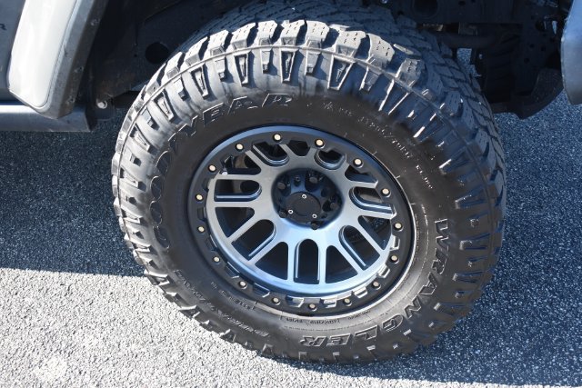 Used 2021 Jeep Gladiator Sport AWD/4WD image 12