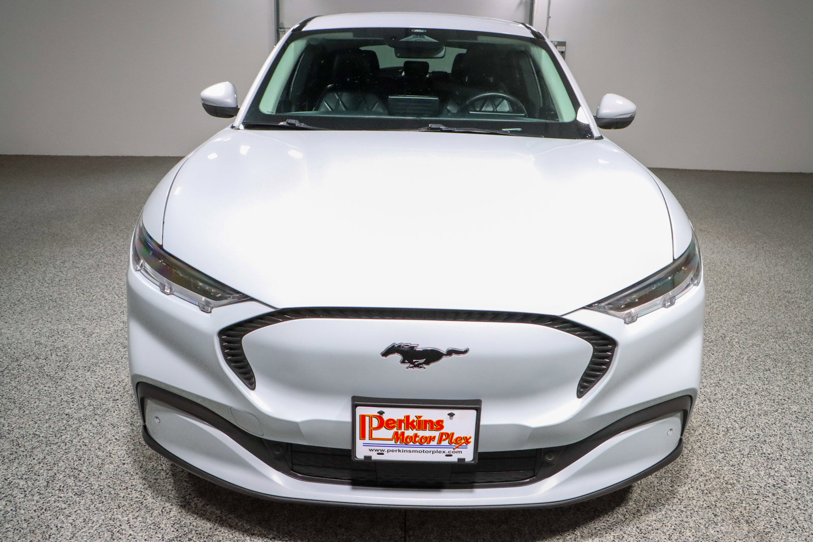 Used 2022 Ford Mustang Mach-E Select image 4