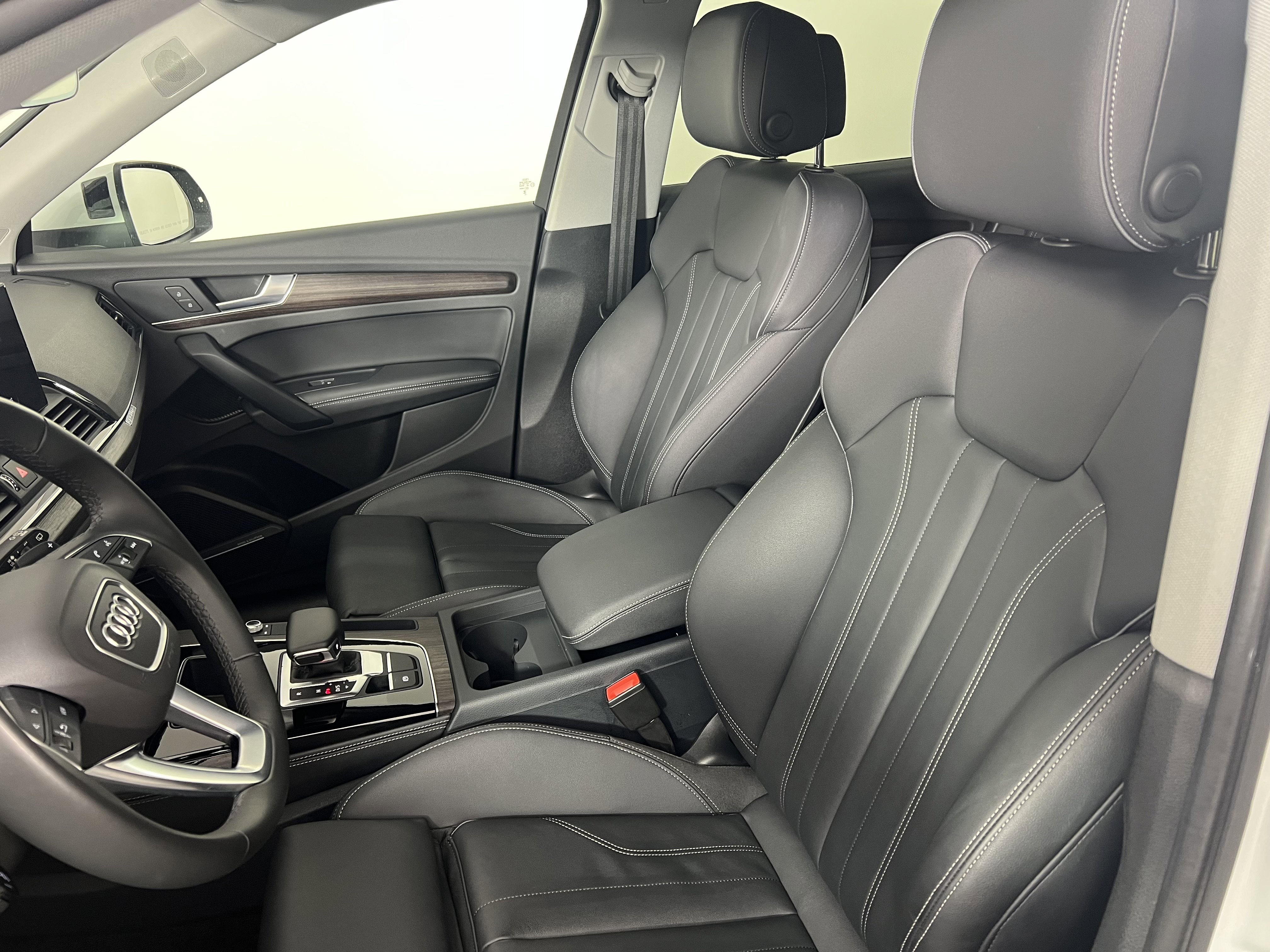 Used 2024 Audi Q5 2.0T Premium Plus image 16