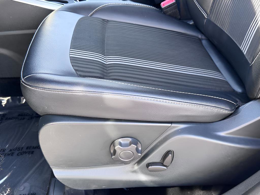 Used 2020 Ford EcoSport SES image 32