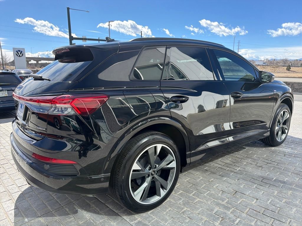 Used 2024 Audi Q4 e-tron Premium Plus image 5