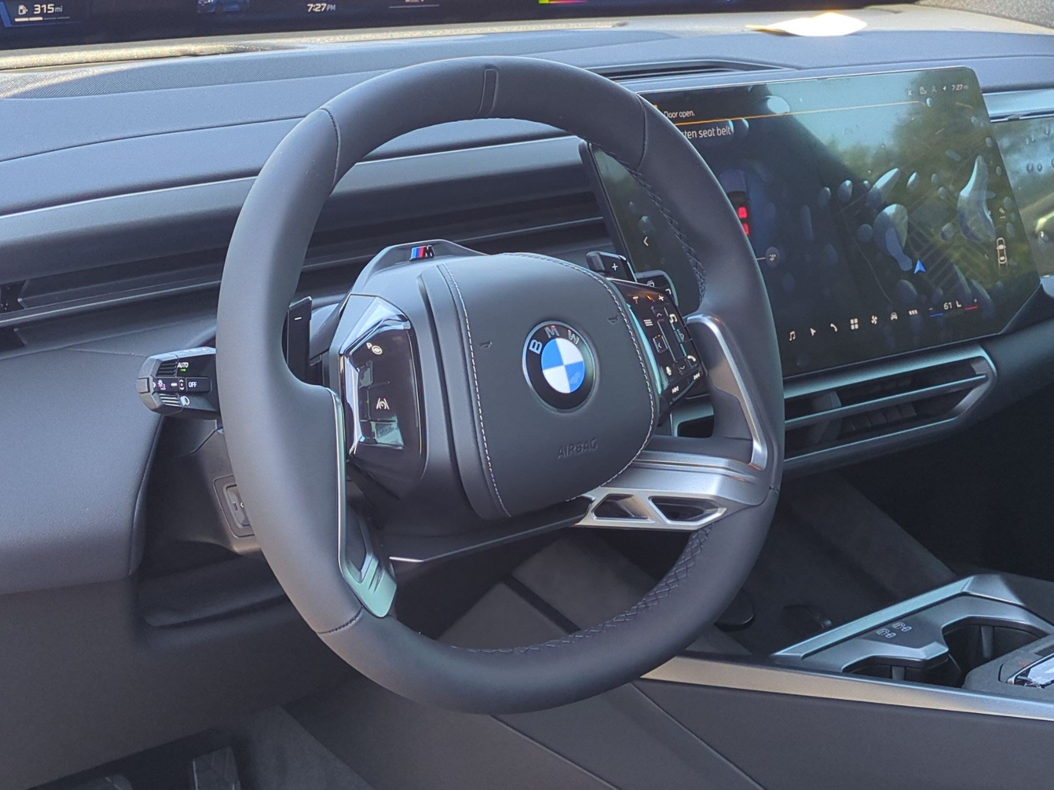 New 2027 BMW X5 xDrive50e w/ M Sport Professional Package AWD/4WD image 17
